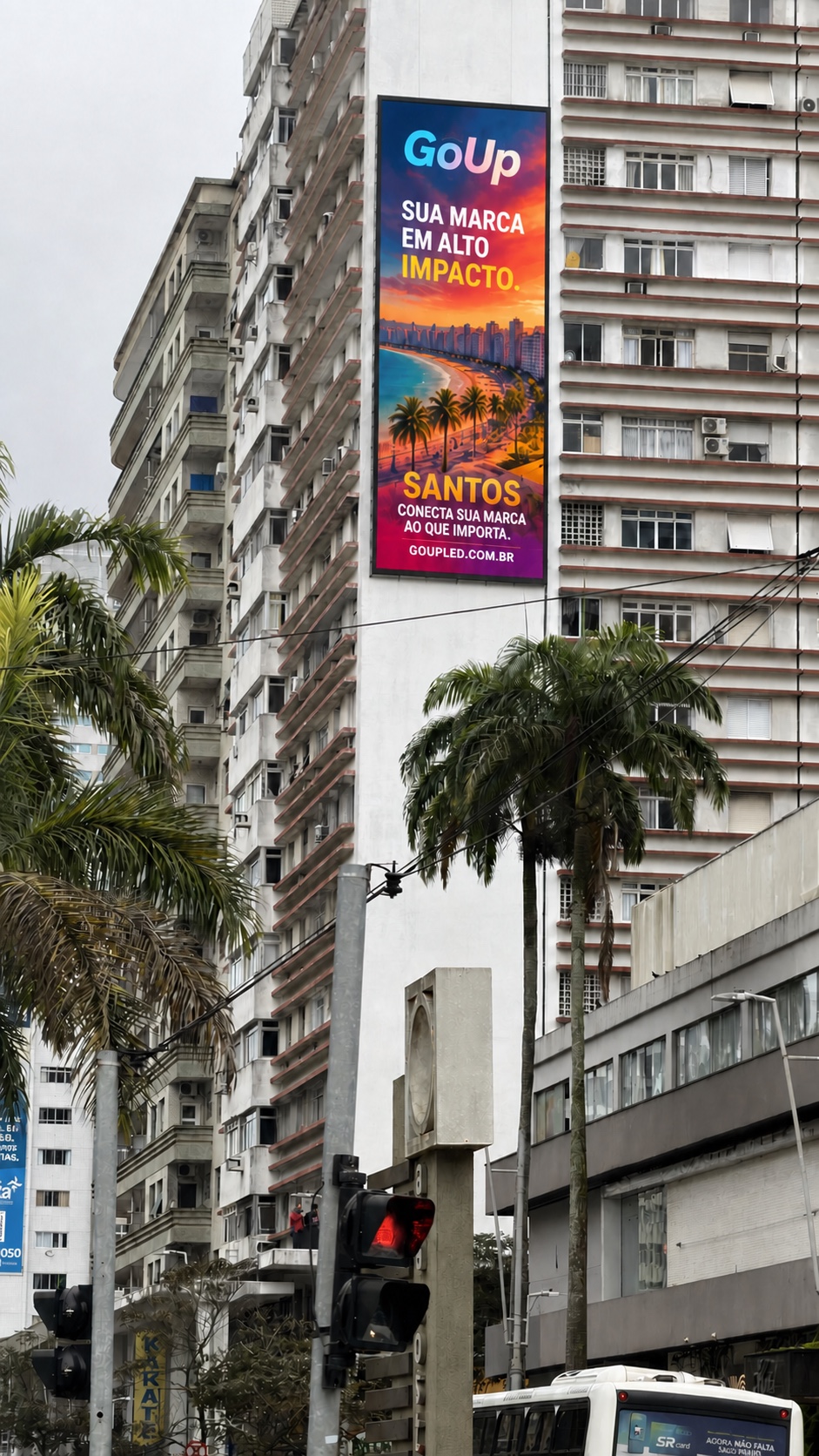 Simulação da estrutura inteira preenchida com LED e campanha GoUp